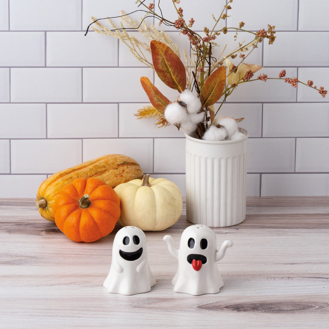 Salt & Pepper Set - Ghosts