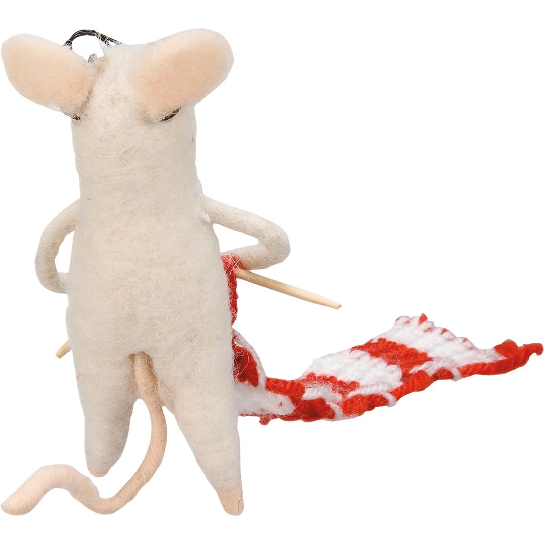 Knitting Mouse Critter